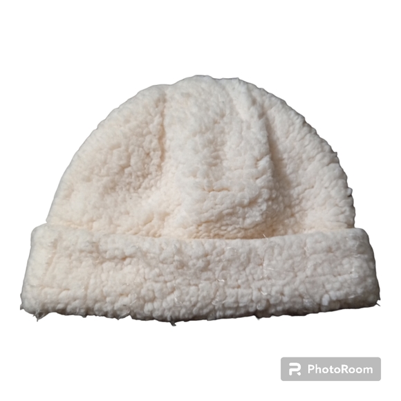 White Beanie Winter Hat One Size - Picture 1 of 2